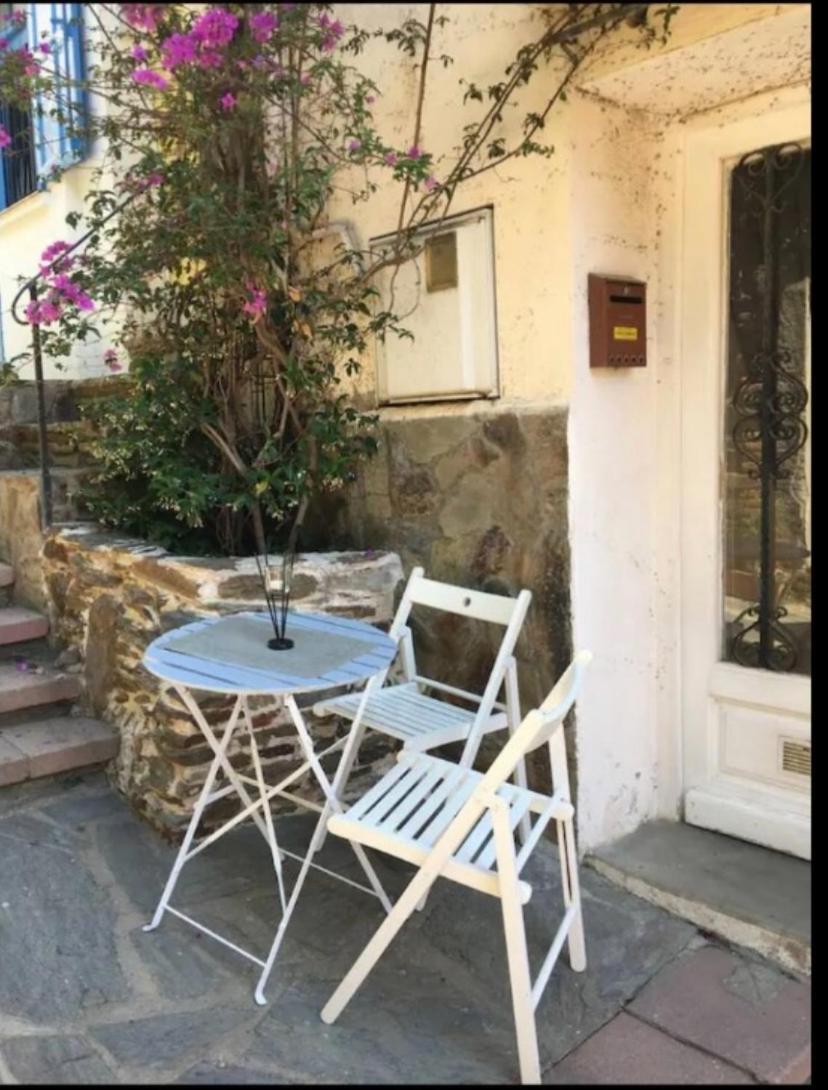 Studio Collioure Mouret Екстериор снимка